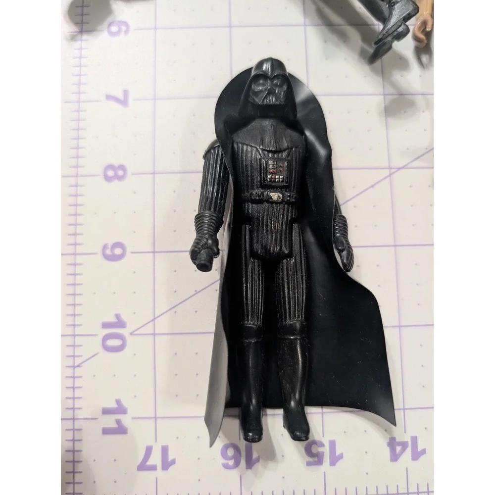 Vintage Star Wars Darth Vader 1977 Kenner Action Figure GMFGI Vinyl Cape 4 Inch